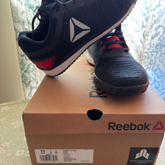 Reebok JJ Low 2 Watt Navy Red Men Cross Training Shoes Trainers MAKE ME AN OFFER - Picture 3 of 4